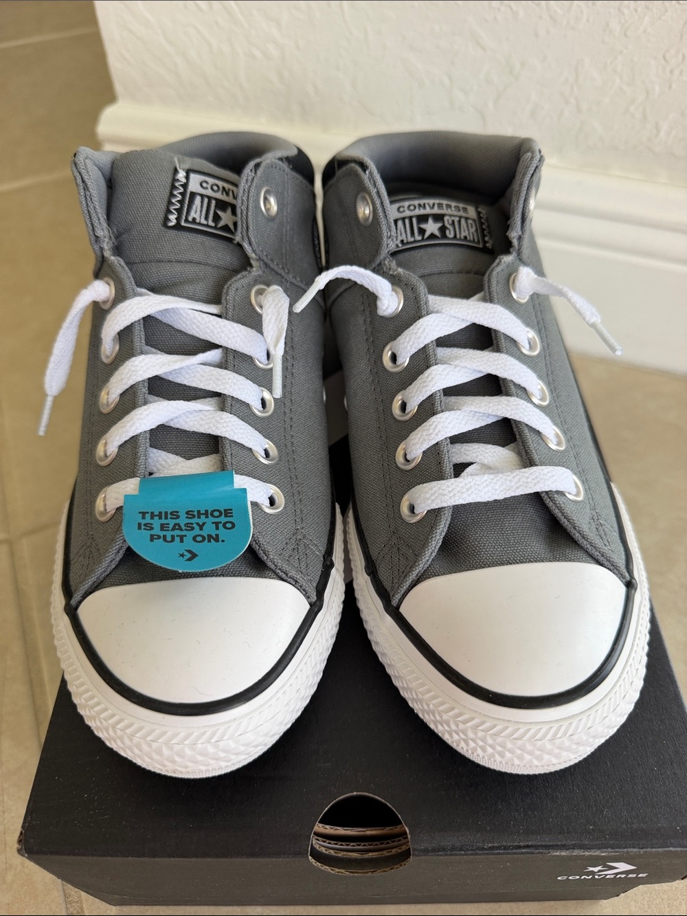 Converse Kids' All Star Low Top Sneakers - Gray/White new in box